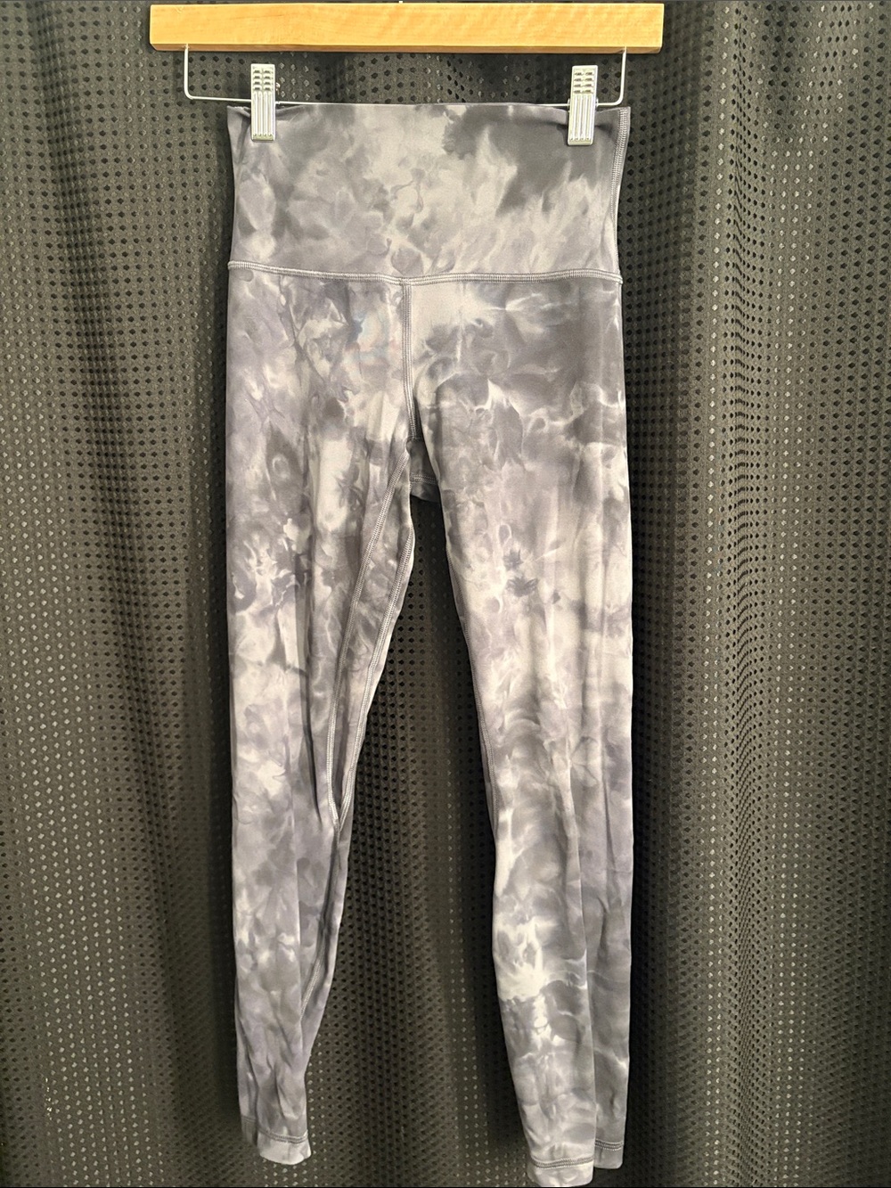 Tie-Dye High-Waist Leggings - Gray Marble